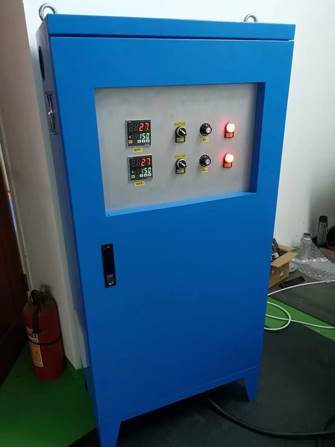 双组电磁加热器柜机